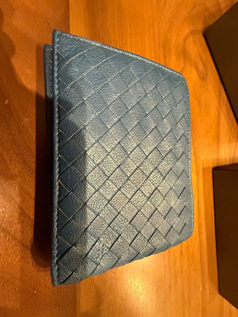 【2回使用】BOTTEGA VENETA 二つ折り財布 青