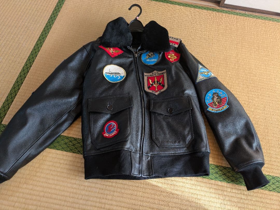 TOPGUN 黒 レザー ジャケット ファー付き 軍用パッチ G-1