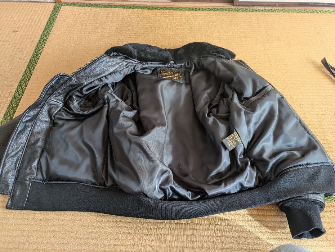 TOPGUN 黒 レザー ジャケット ファー付き 軍用パッチ G-1