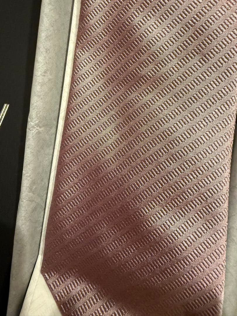 【新品未使用】dunhill ローラガス ピンクネクタイ