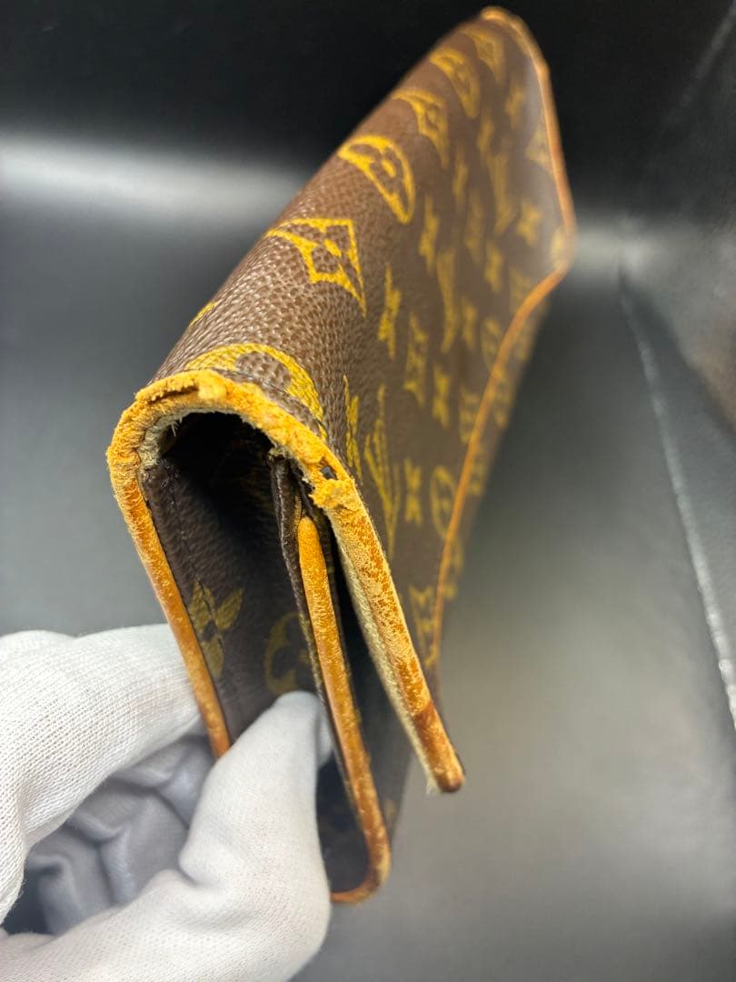 pipVuitton ポーチ