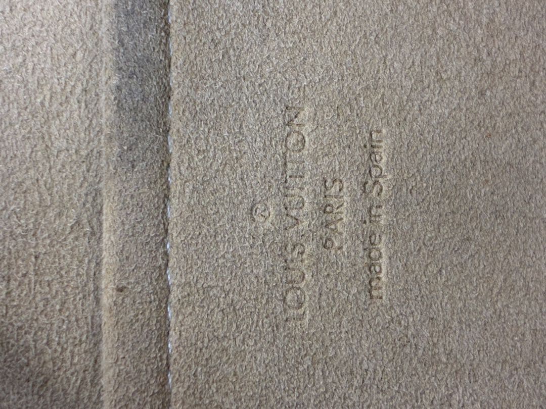 pipVuitton ポーチ