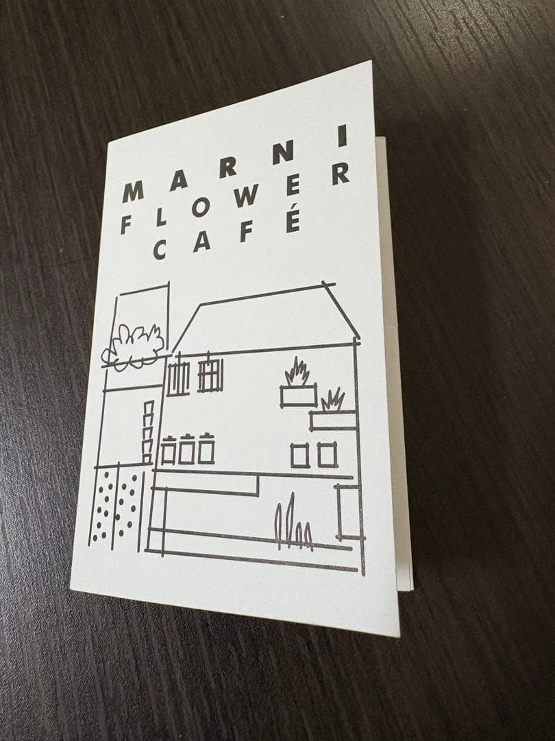 マルニ marni フラワーカフェ　マルニマーケット　カゴバッグ　バッグ