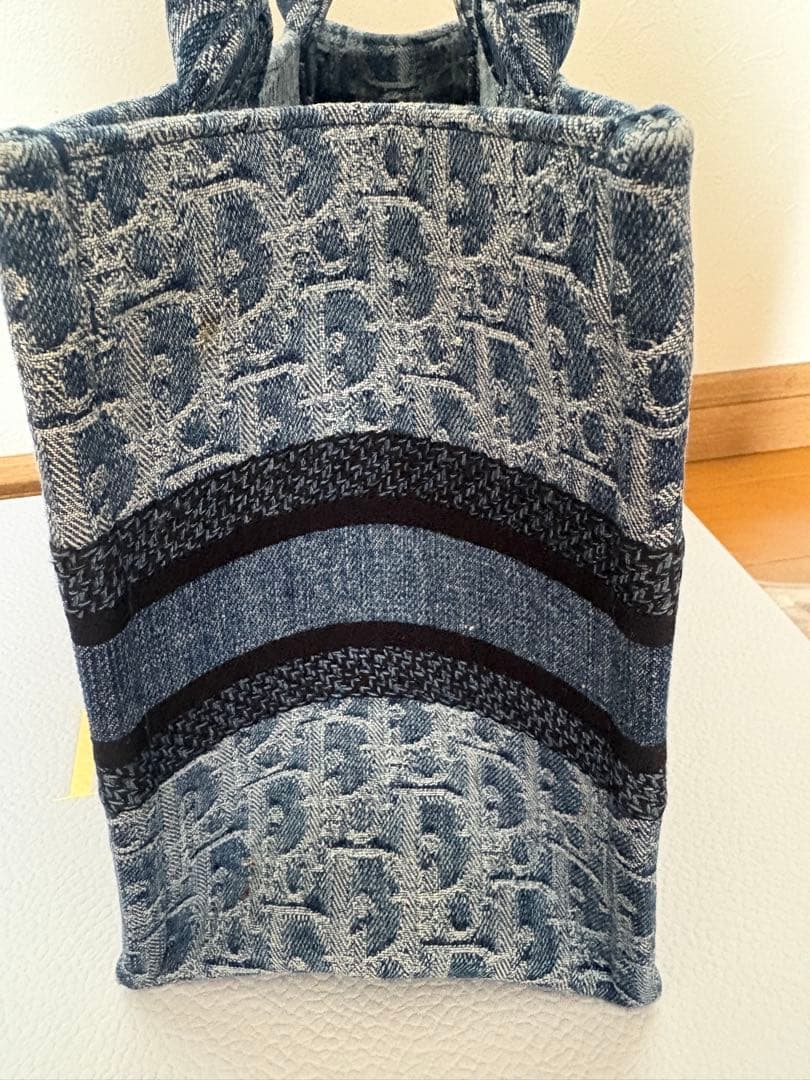 【美品】クリスチャンディオール　ブックトート　デニム ミディアム　ブルー