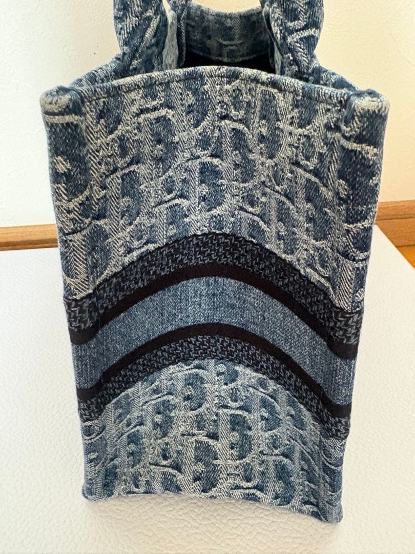 【美品】クリスチャンディオール　ブックトート　デニム ミディアム　ブルー