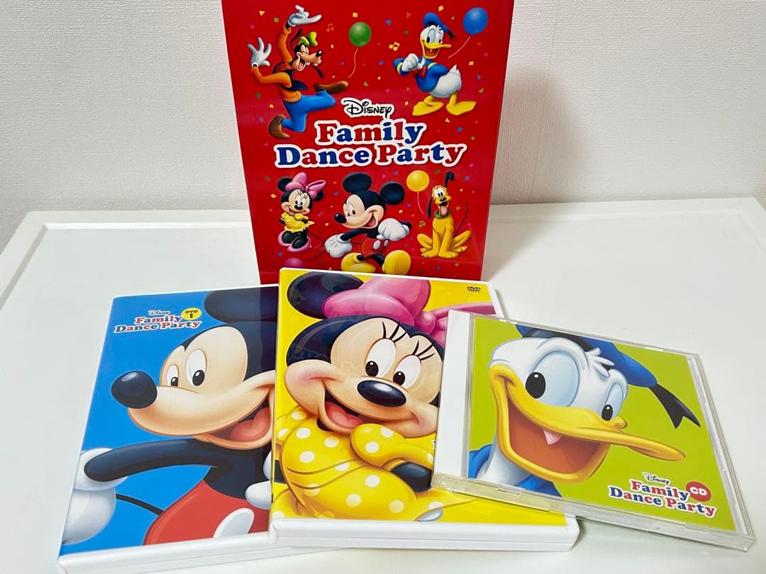 Disney Family Dance Party DVD2枚＆CD1枚セット