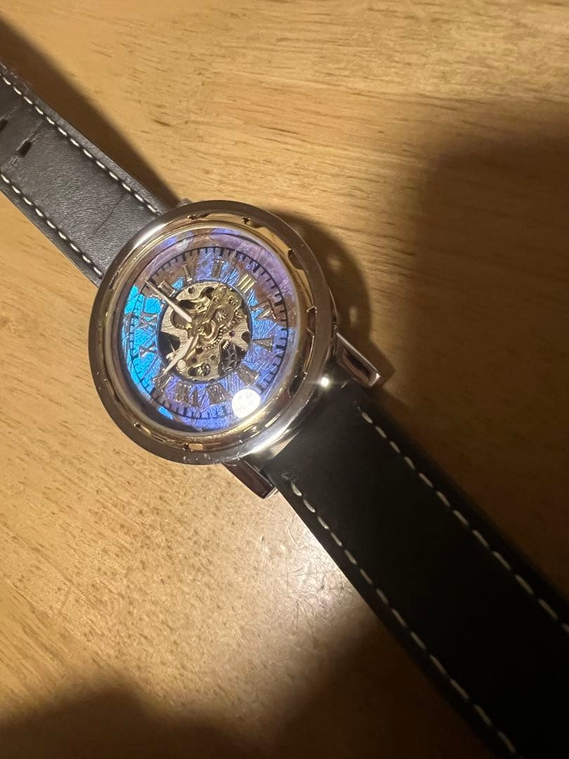 モルフォ蝶のクォーツ手巻き腕時計 世界に1つだけ。ベルト(ダークブラウン)金具金