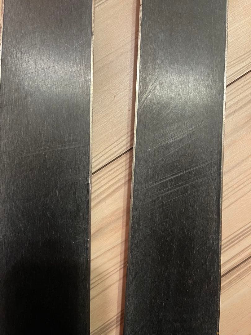 ZUMA 2024 MONO ADVANCE BLACK スキー板