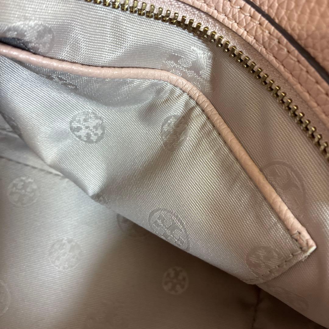 Tory Burch タッセル付きショルダーバッグ ピンク