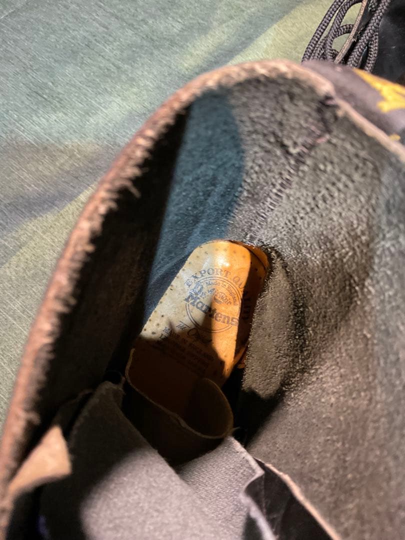 Dr.martens 10ホール新品同様　訳あり