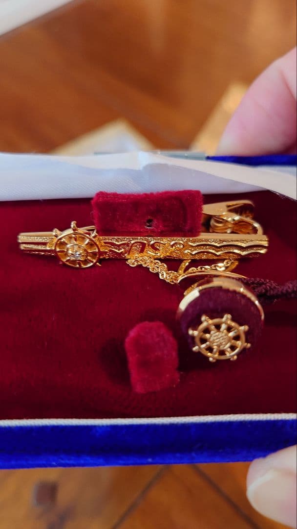 １８金　全日本海員組合　特別功労賞　ネクタイピン