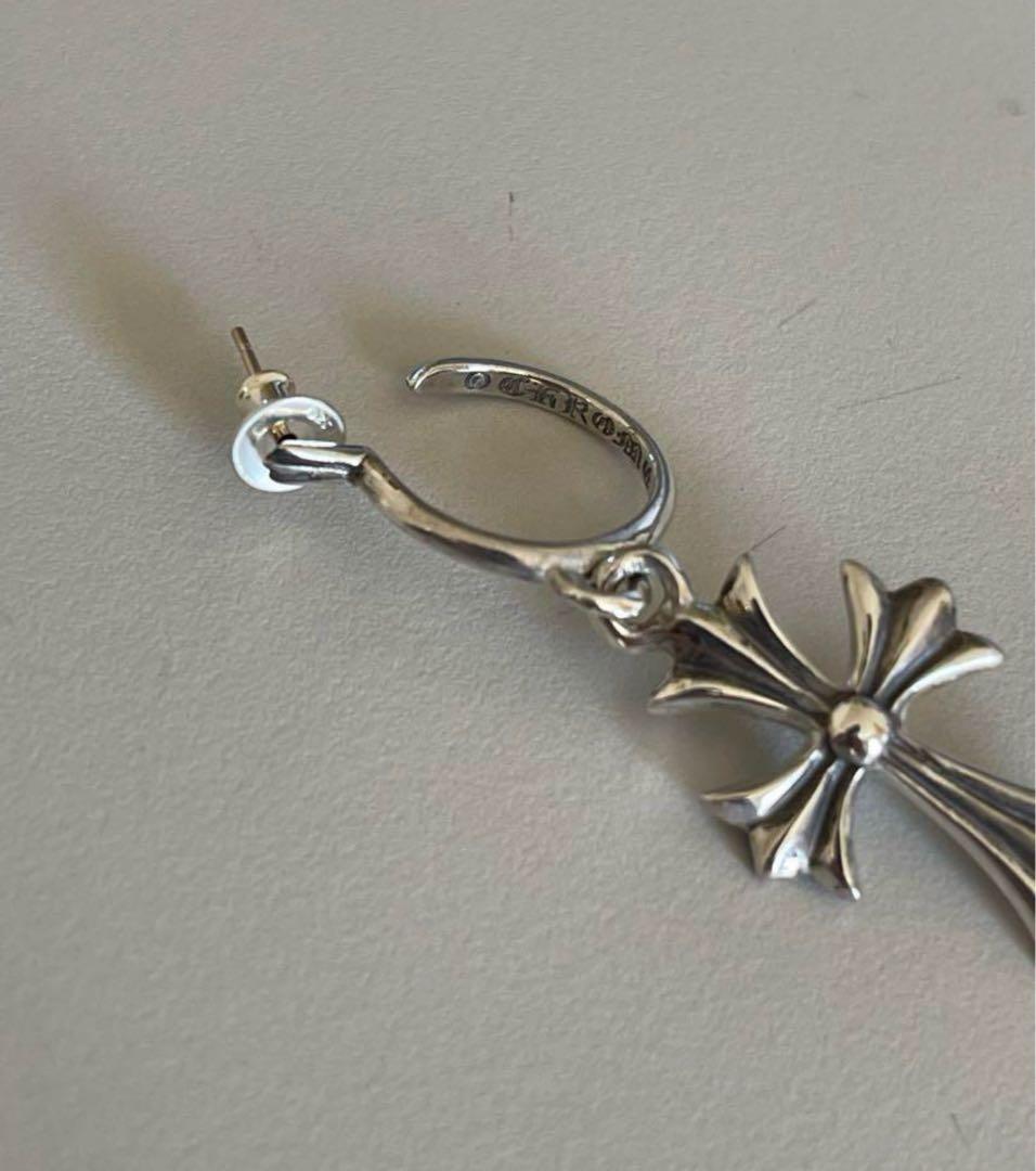 クロムハーツ　タイニークロス　ピアス　片耳　極美品