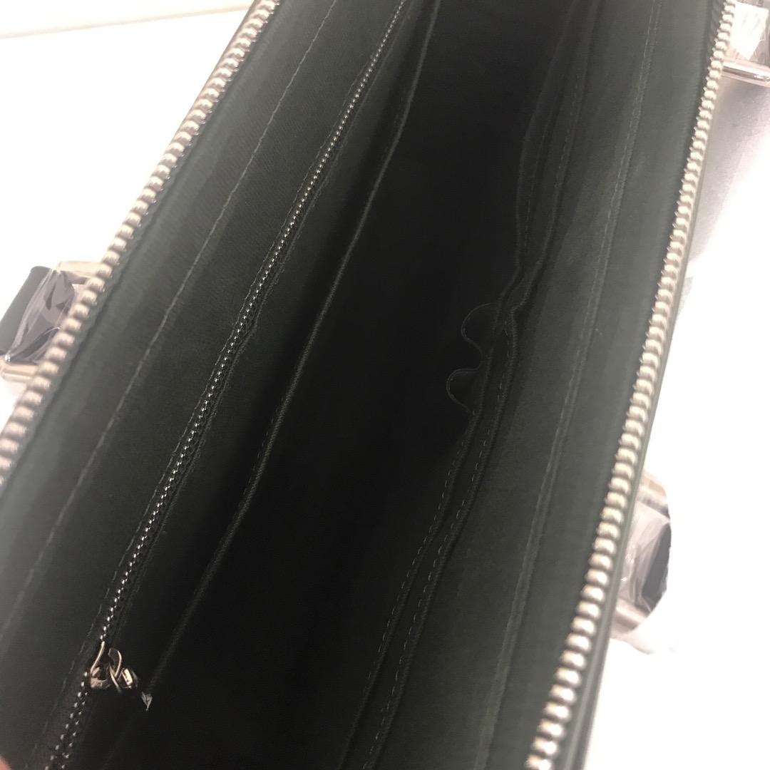 【美品】ドンテポーナ ビジネス 本革 A4可 ショルダー