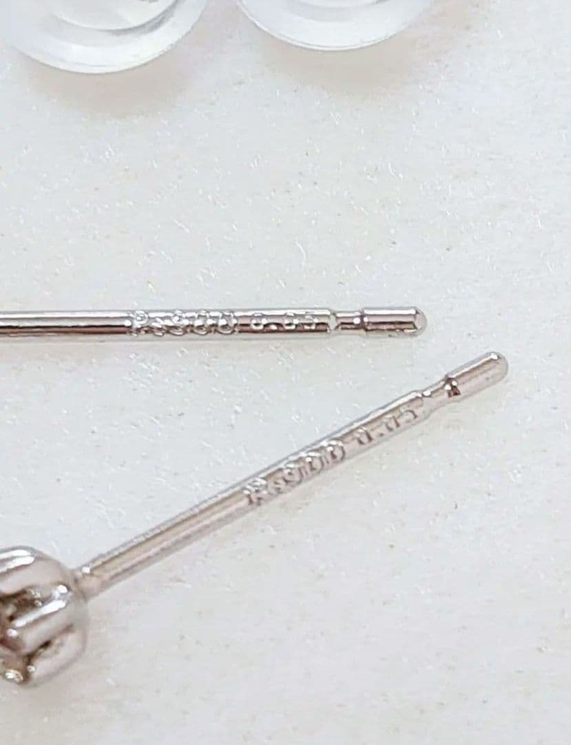 新入荷 未使用品 pt900 天然ブラウンダイヤモンド ピアス