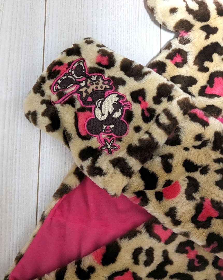 ディズニー　ミニーマウス ヒョウ柄　マフラー　ファンキャップ