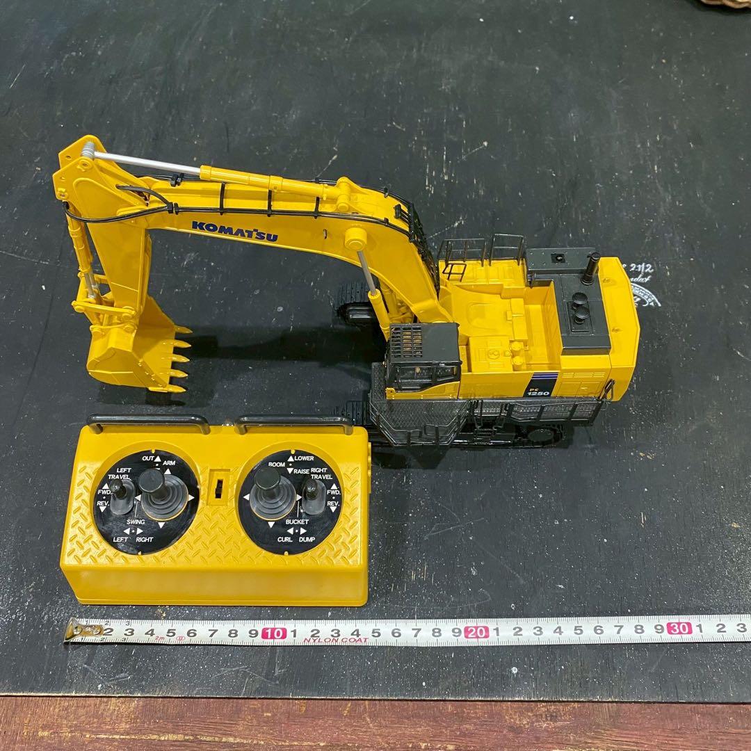 ダ*ル様 希少 レア ラジコン 油圧ショベルKOMATSU PC1250−8