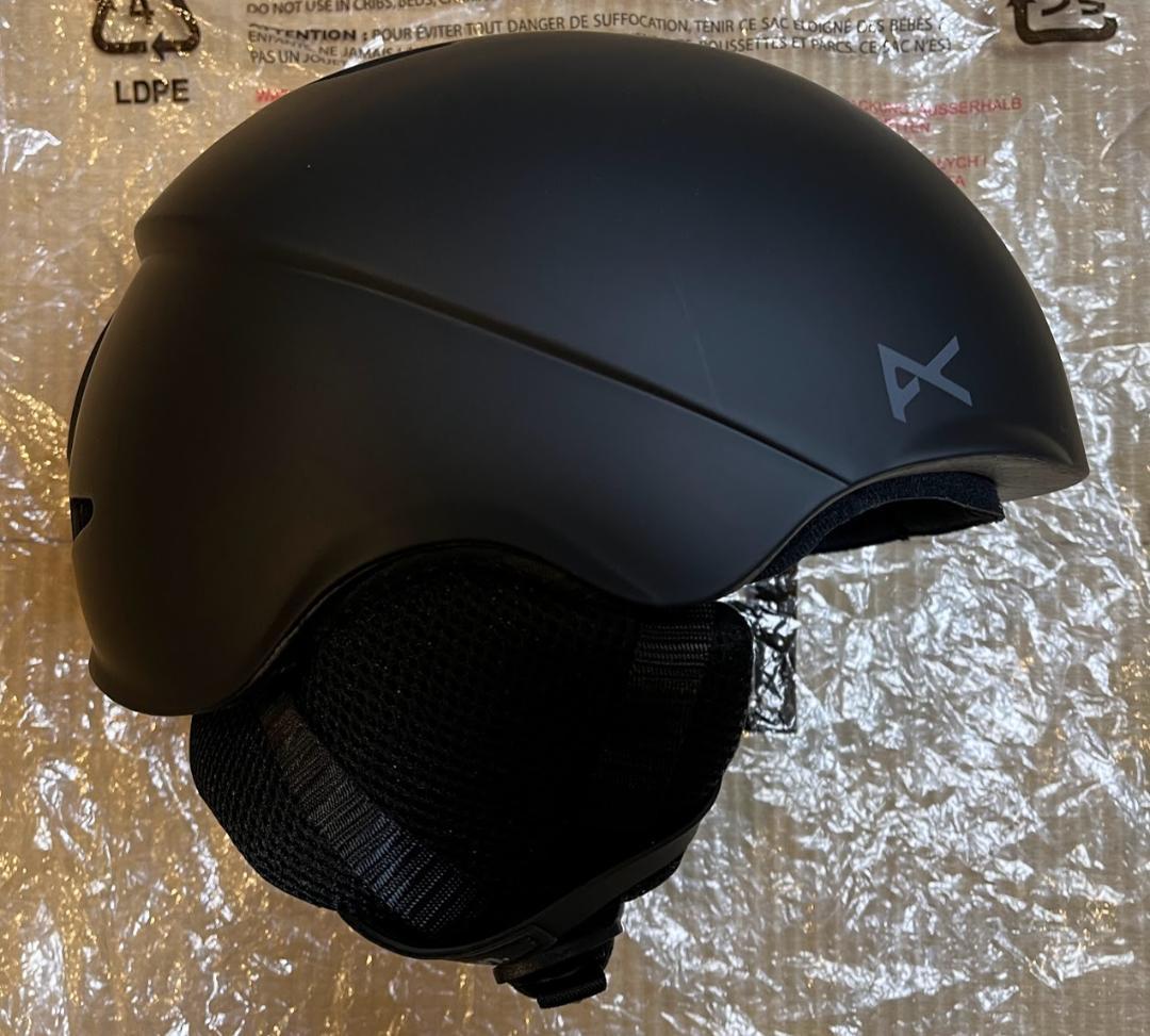 未使用 anonスノーボードヘルメットhelo Mサイズ Black
