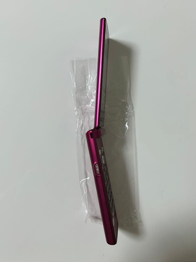 【新品未開封未使用】かんたんケータイ　KYF38 ワインレッド