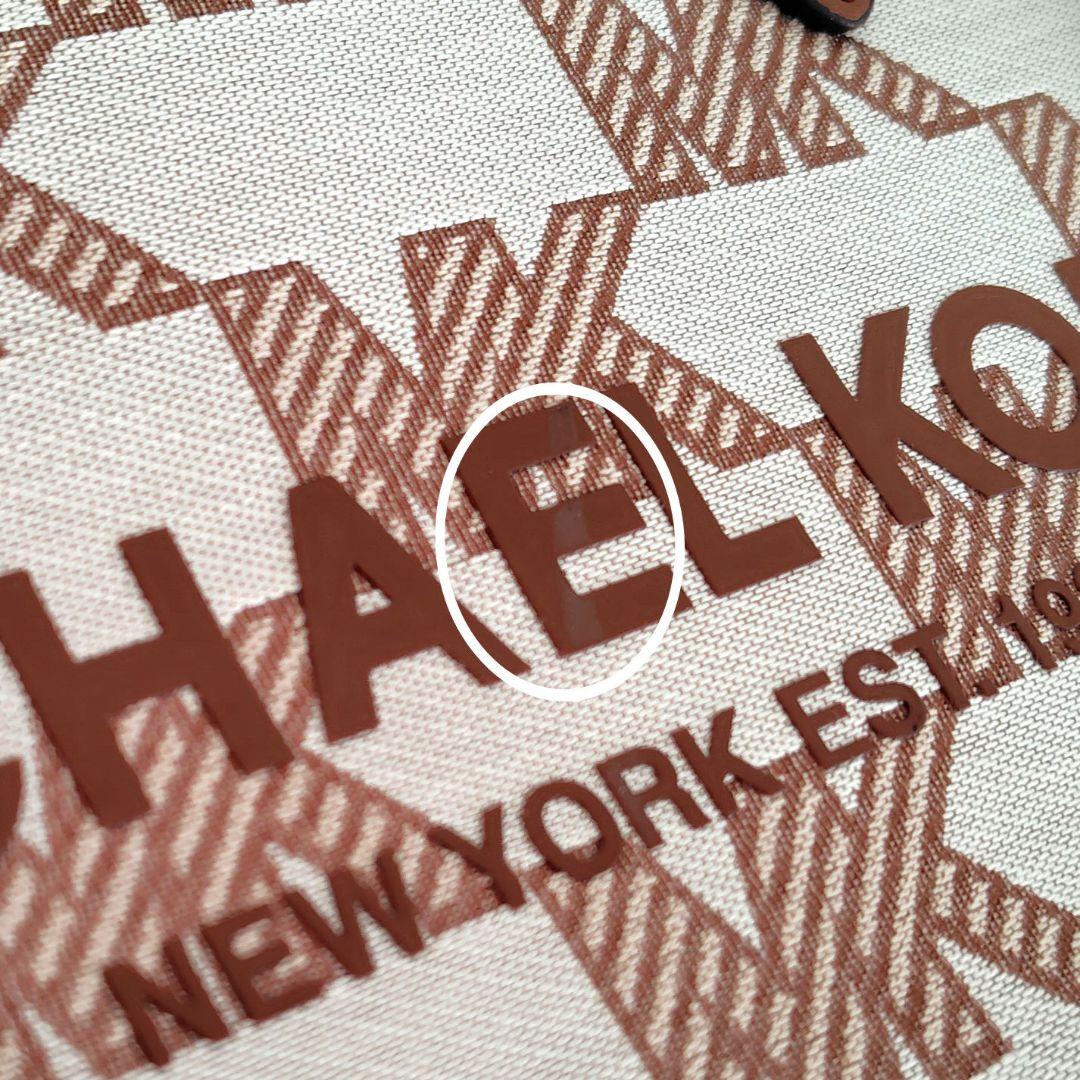 【MICHAEL KORS】美品☆2wayショルダートートバッグロゴチャーム付き