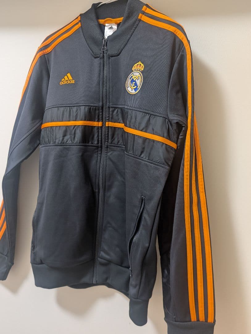 レアル・マドリード adidas ジャケット 黒/オレンジ