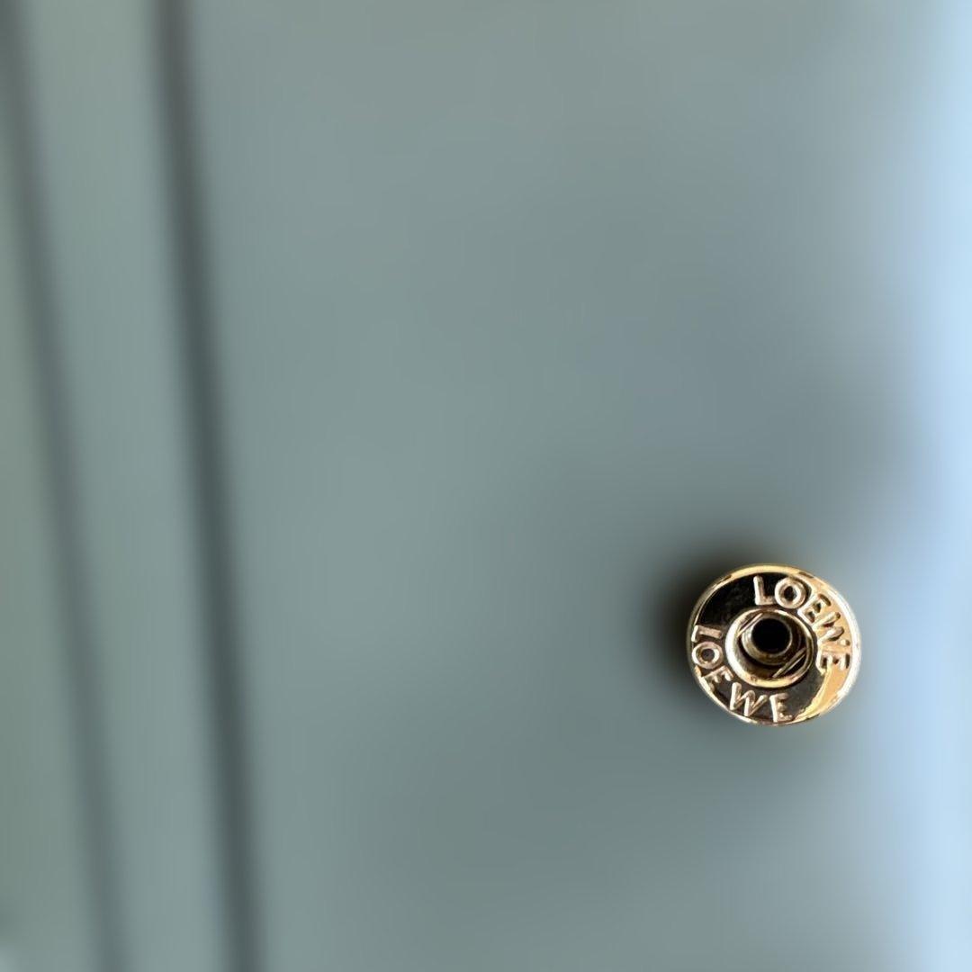 ロエベ LOEWE リピート コンパクト アナグラム アボカドグリーン