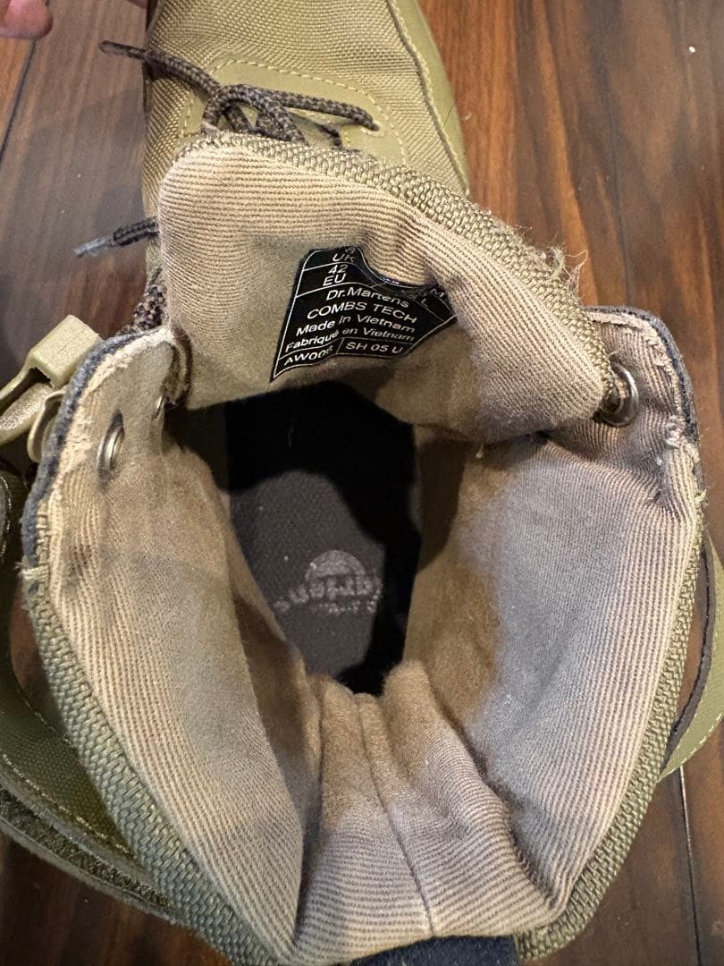 靴 Dr.Martens combs tech