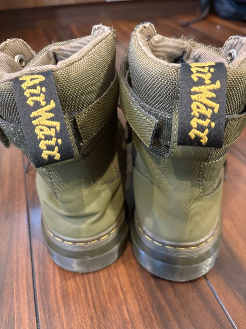 靴 Dr.Martens combs tech