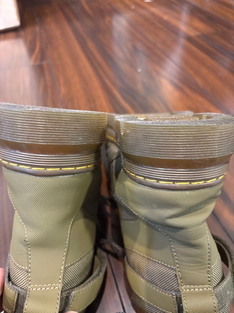 靴 Dr.Martens combs tech