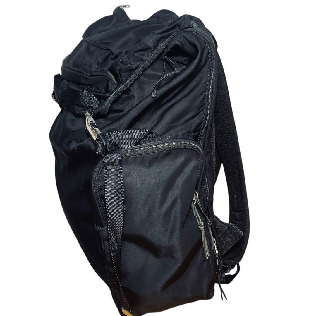 UNDERCOVER アンダーカバー プラダ型 ナイロンリュック 黒 日本製