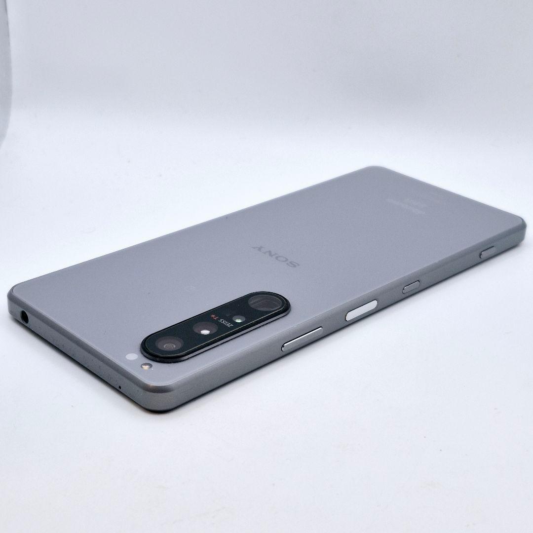 [J2] Xperia 1 iii docomo版 SIMフリー