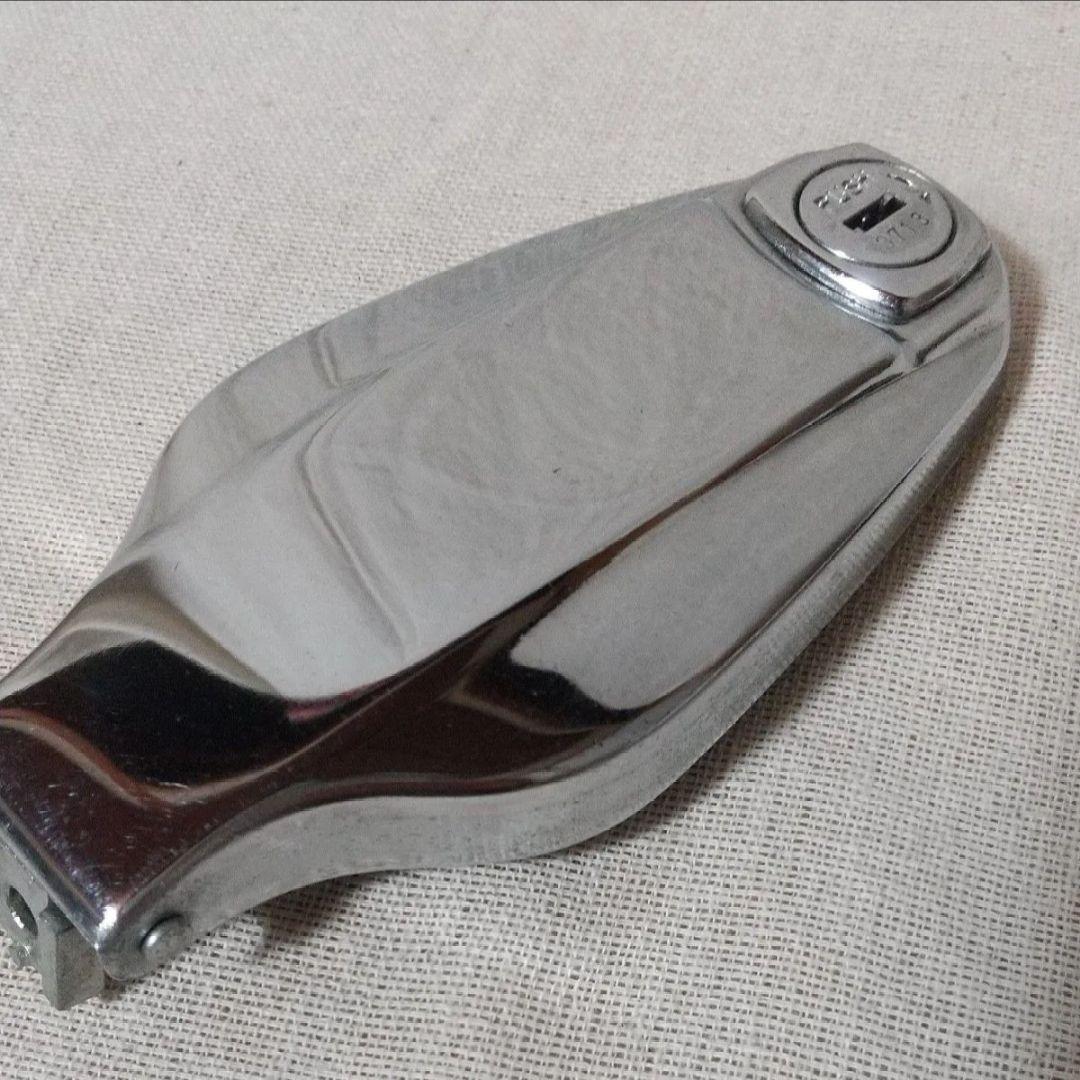 美品　ヤマハ　SR400 初期型　純正　タンクキャップ　ナロータンク