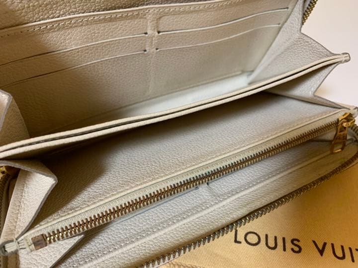 ルイヴィトン　財布