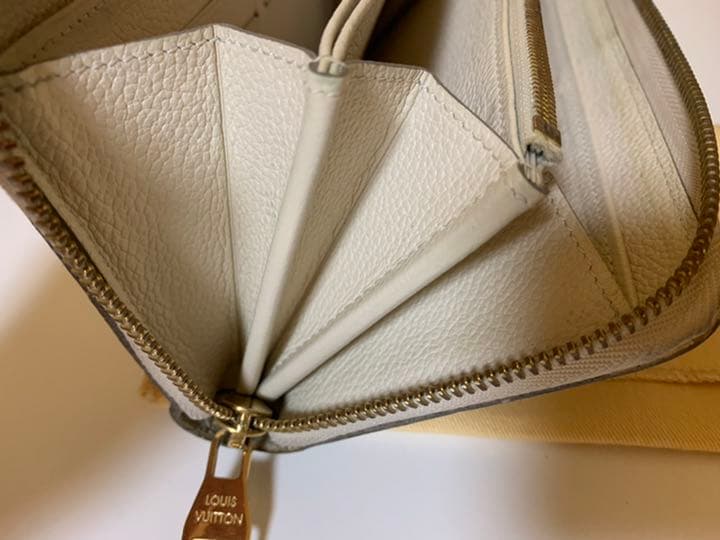 ルイヴィトン　財布