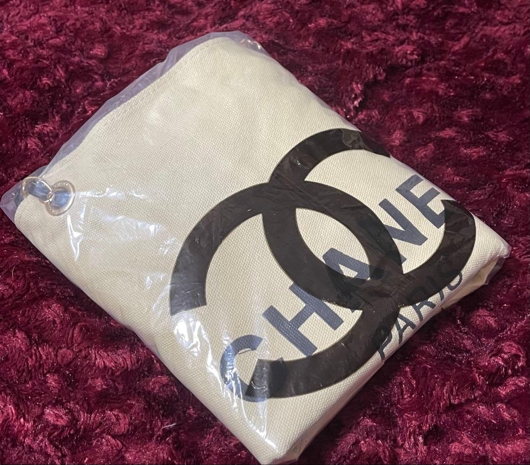 CHANEL ノベルティ チェーントートバッグ ベージュ
