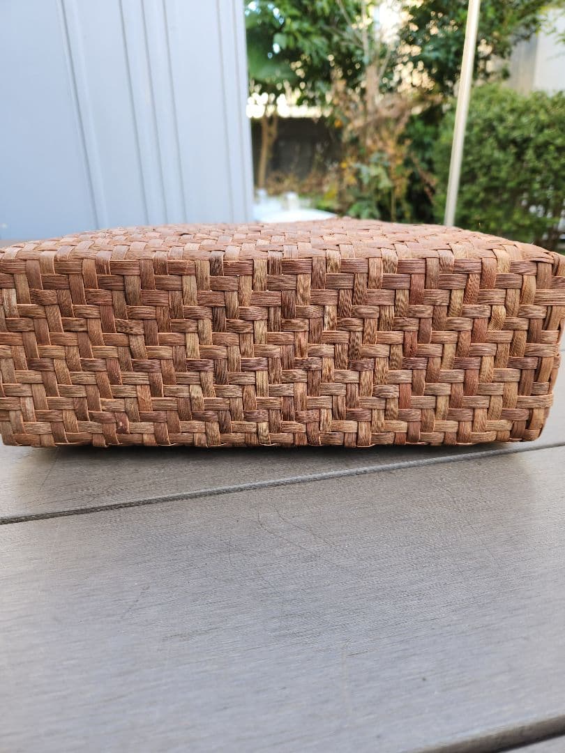 山葡萄かごバッグ綱代編み 沢皮蔓使用。