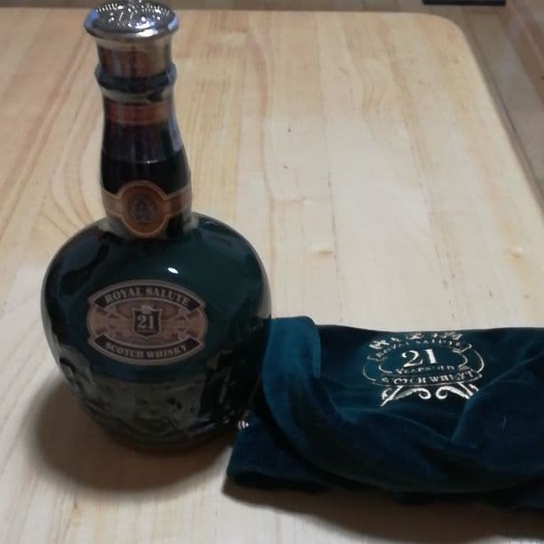 ひより★ SALUTE スコッチ・ウイスキー