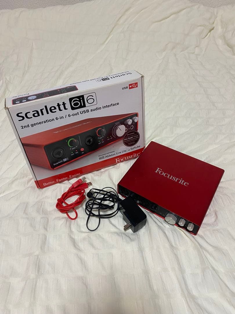 Focusrite Scarlett 6i6 2G オーディオインターフェイス