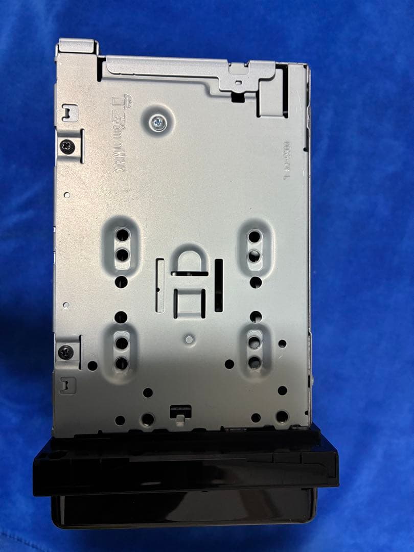 ケンウッド彩速ナビ MDV-D311W 2024年製 7インチワイド 200mm