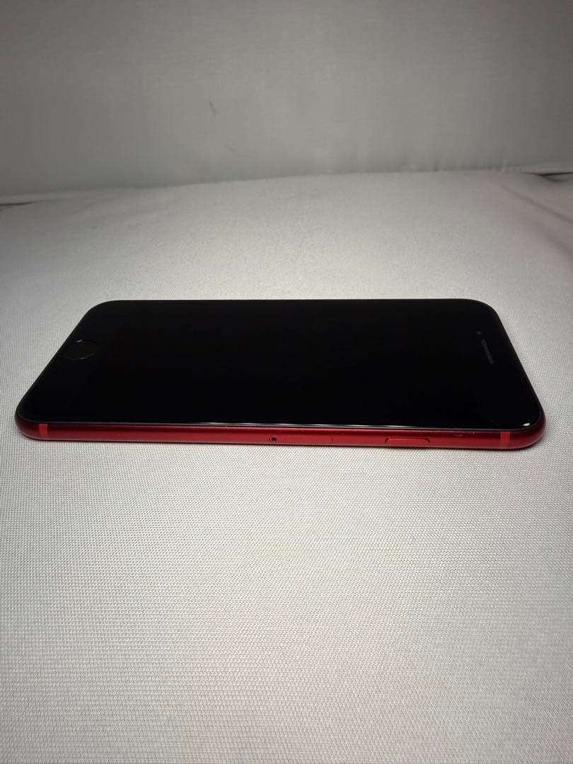 iPhone SE (第3世代) 64GB SIMフリー レッド