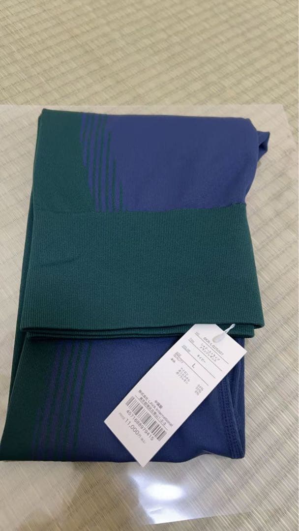 LAVA【SUKALA】シャドーストライプメランジレギンス ネイビー　M、L