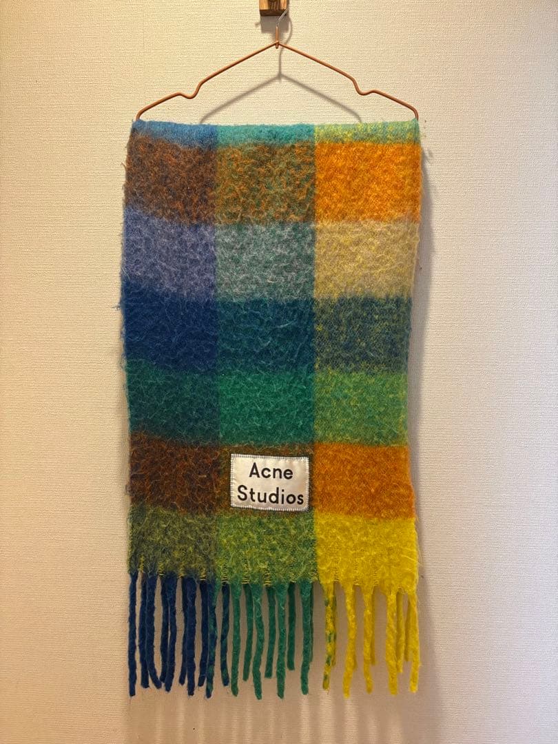 Acne Studious マフラー