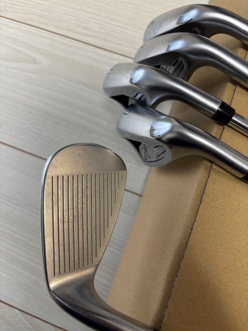 ゼクシオX アイアン　2024 6-P