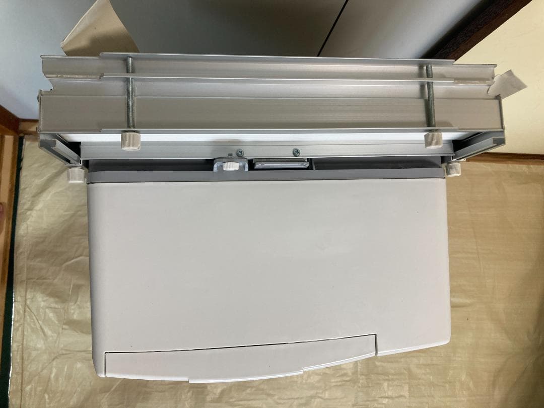 ★美品★2022年製 コロナエアコン ウインド形冷房専用　CW-F1622RE1