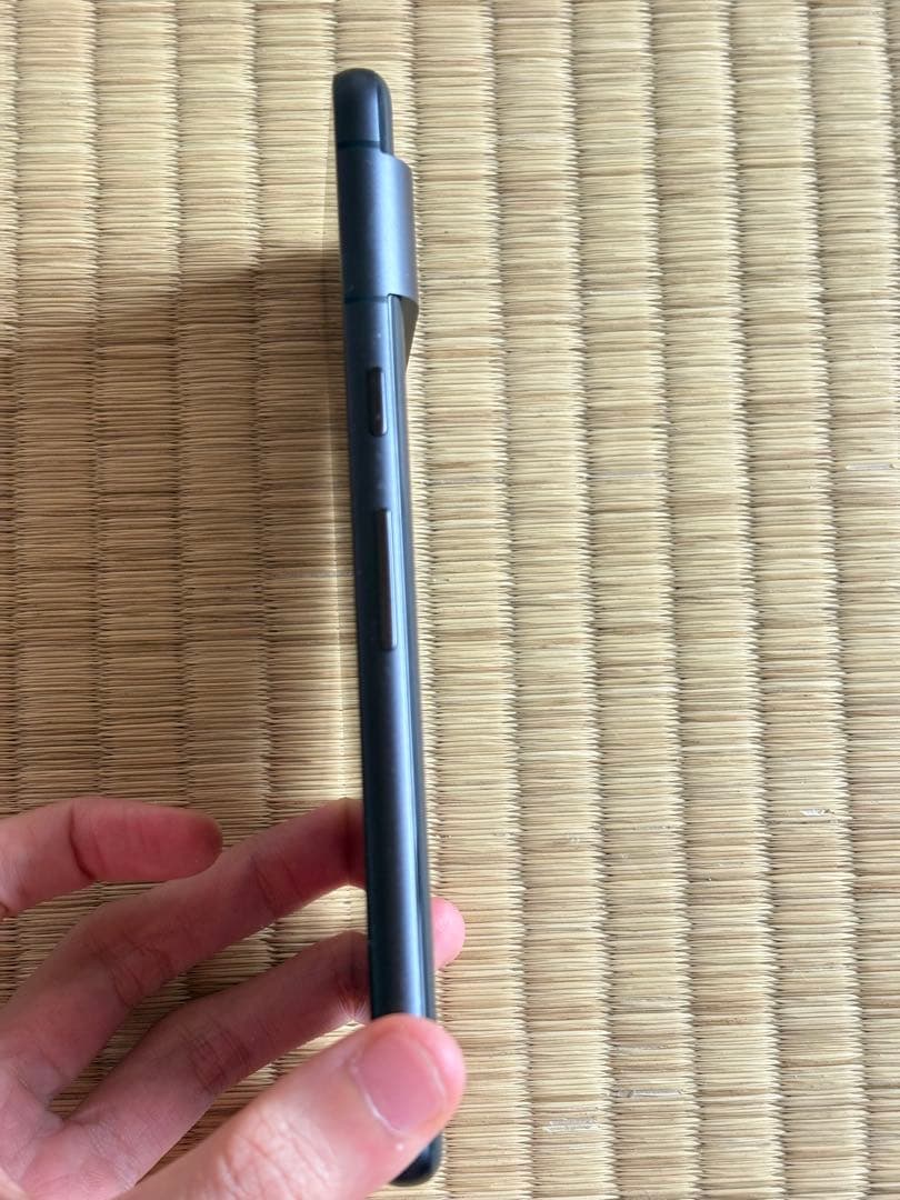 Google Pixel 7 黒 6.3インチ 本体　obsidian