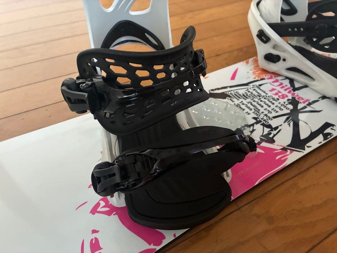 FLUX DSビンディング Ignio 138cm スノーボード板