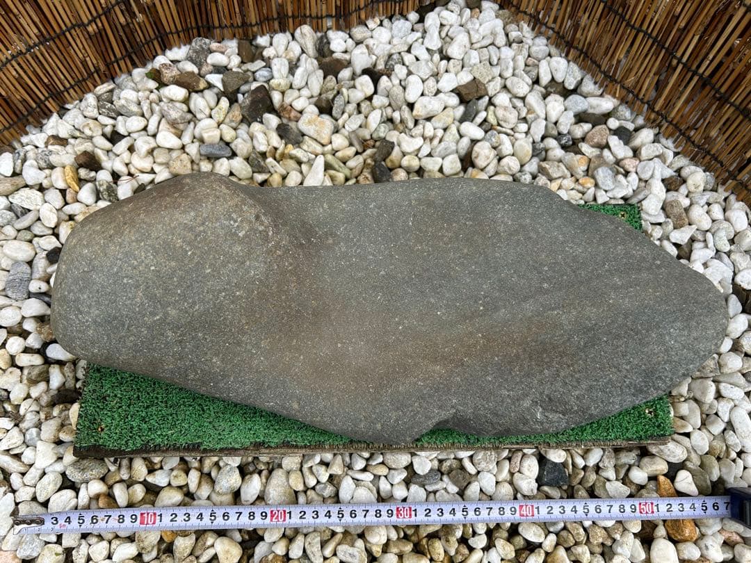 銘石 加茂川『真黒石』(溜まり石)