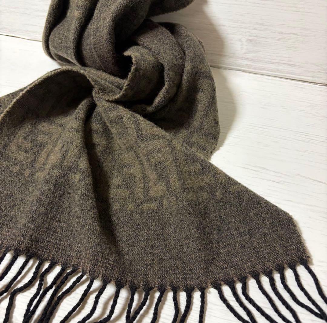 【美品】FENDIズッカ柄マフラー良品ユニセックス フリンジ付き