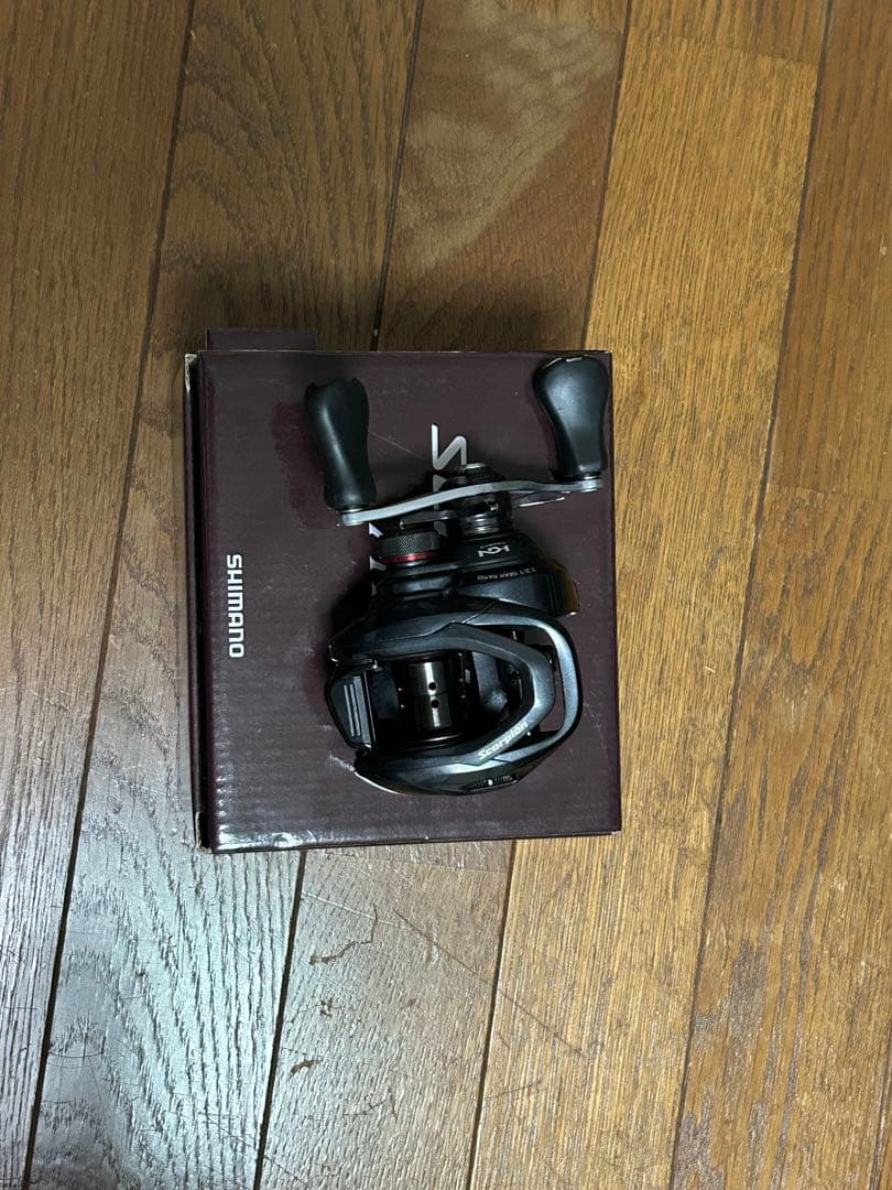 Shimano Scorpion 71 HG ベイトリール