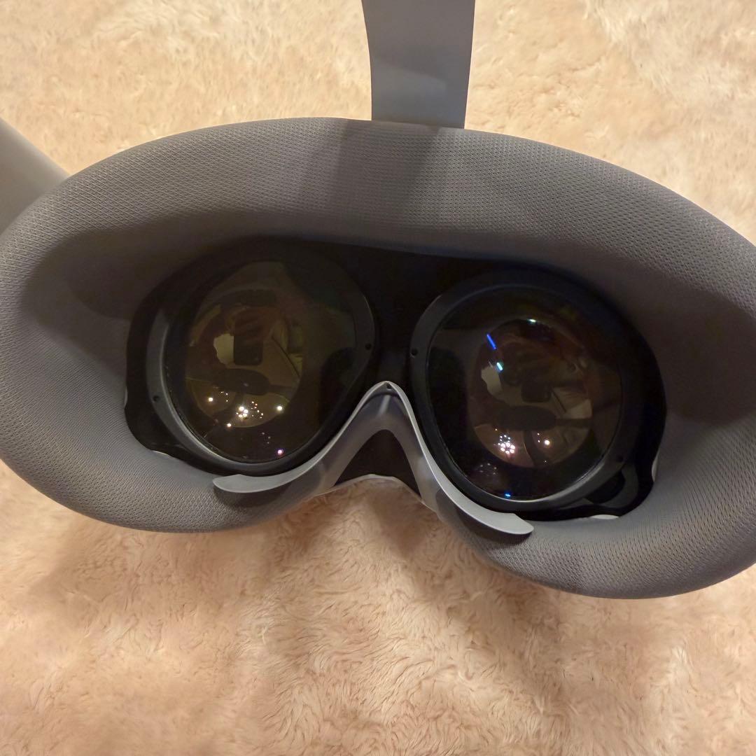 【極美品✨】PICO4 128GB VR ケース付き 使用時間2時間！