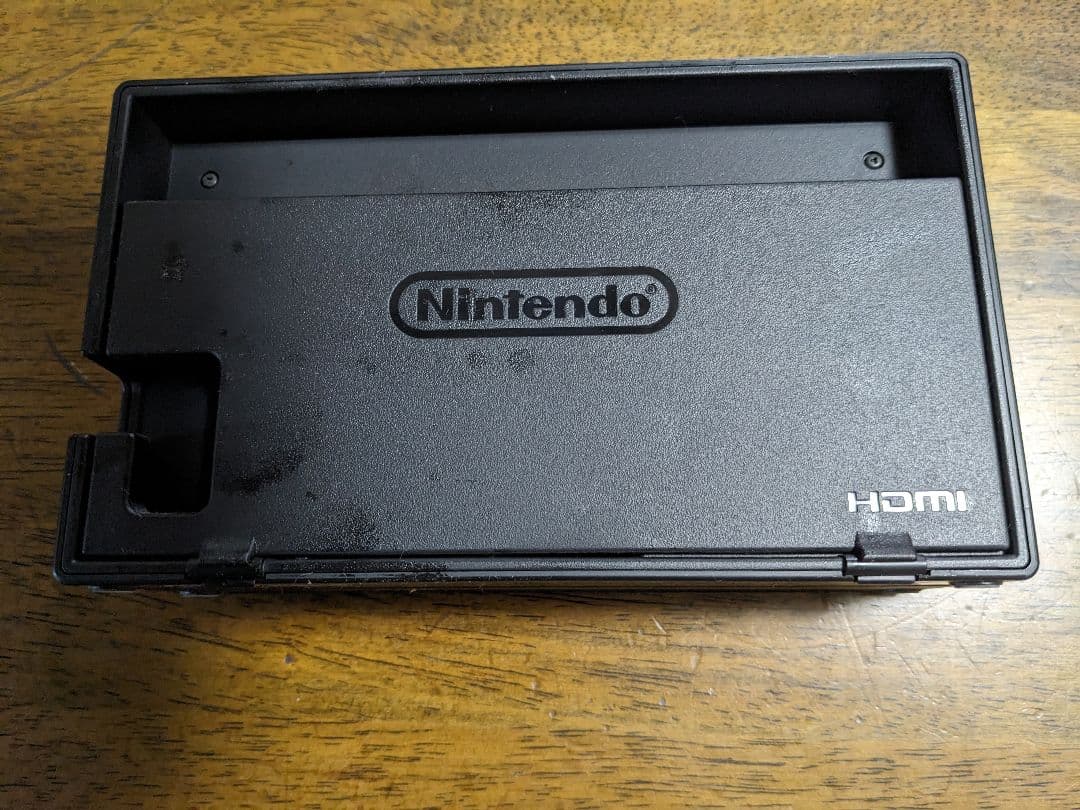 【早い者勝ち！】ジョイコンなし　Nintendo Switch 本体　中古品